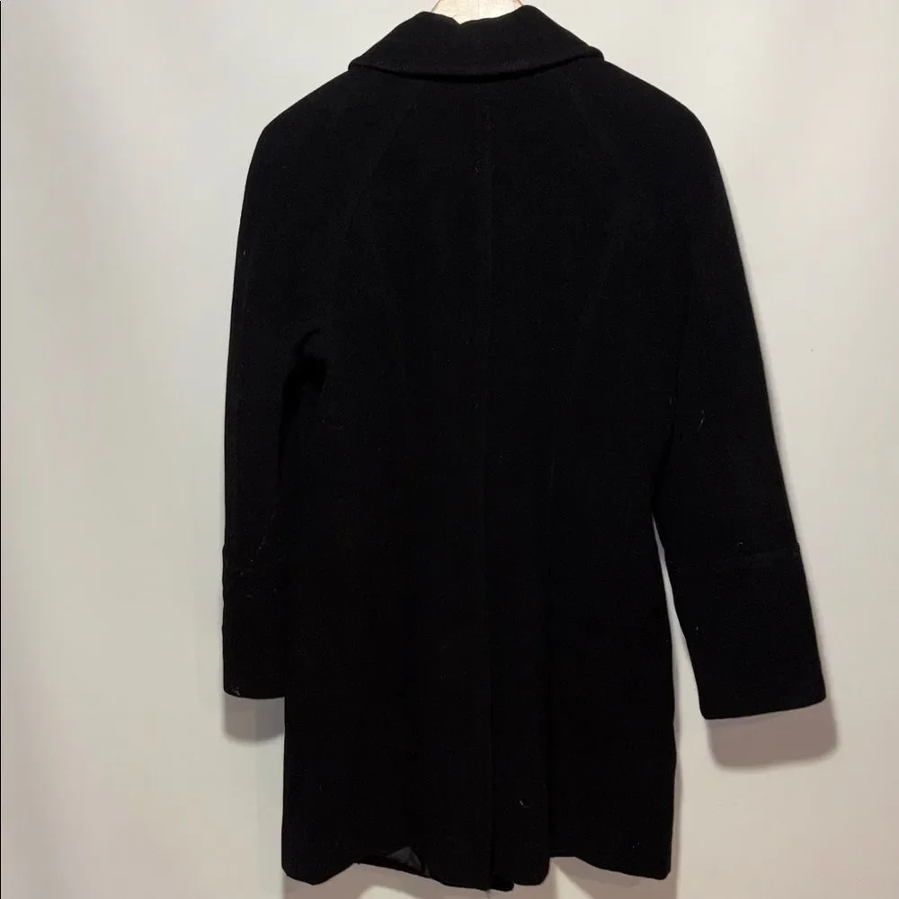 London Fog elegant black